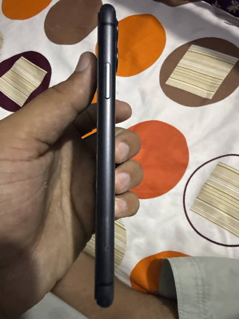 Apple iPhone 11 1