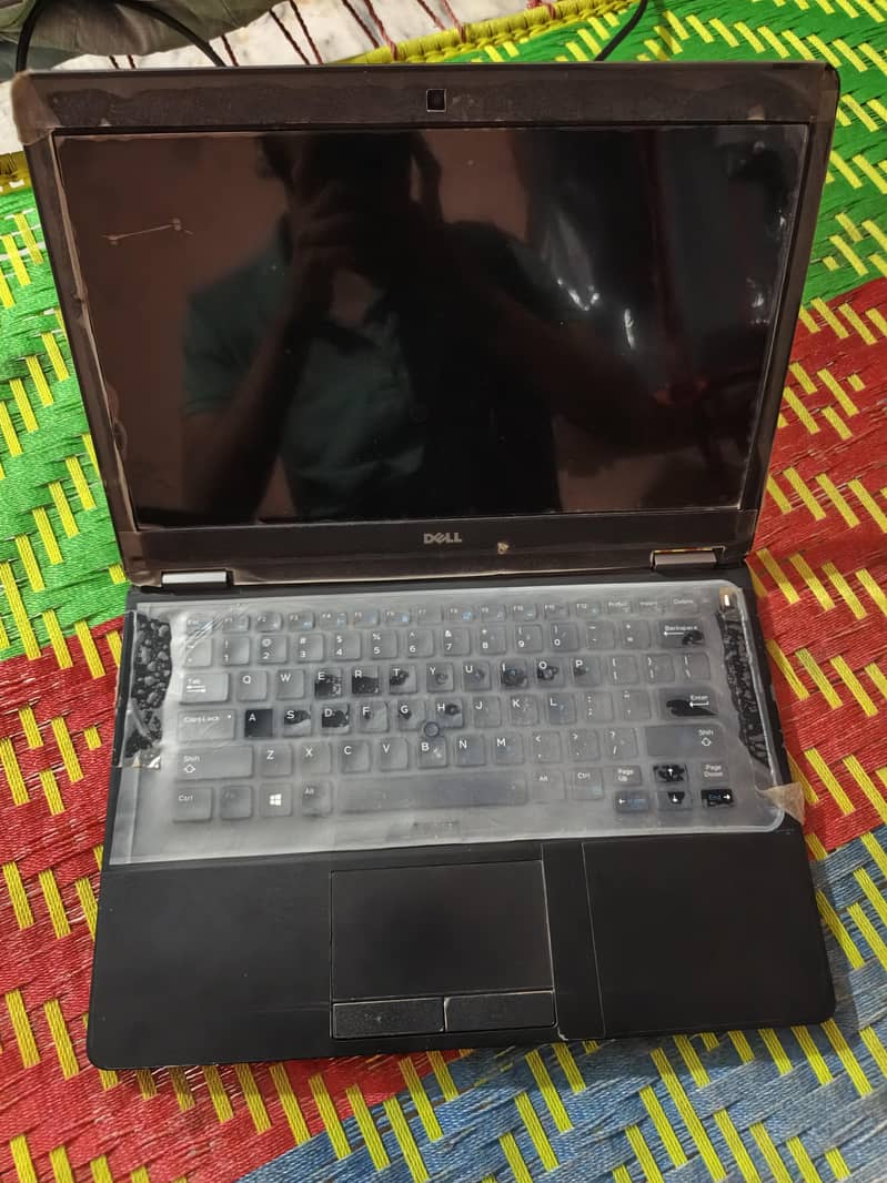 Dell 7470 0