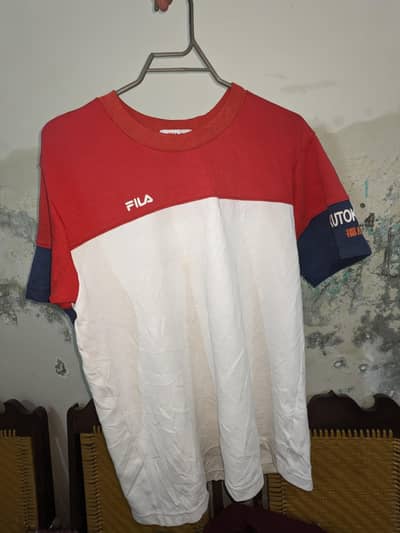 Fila t shirt thrifted