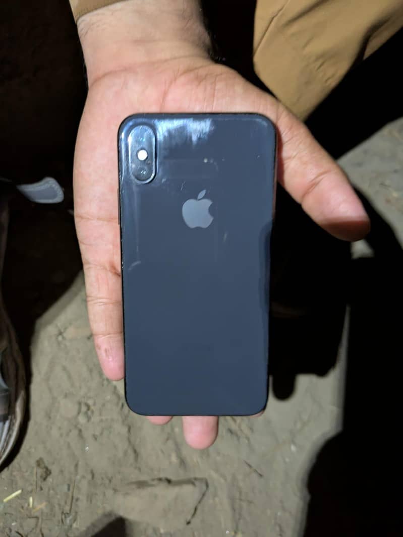 Apple iPhone XS 0