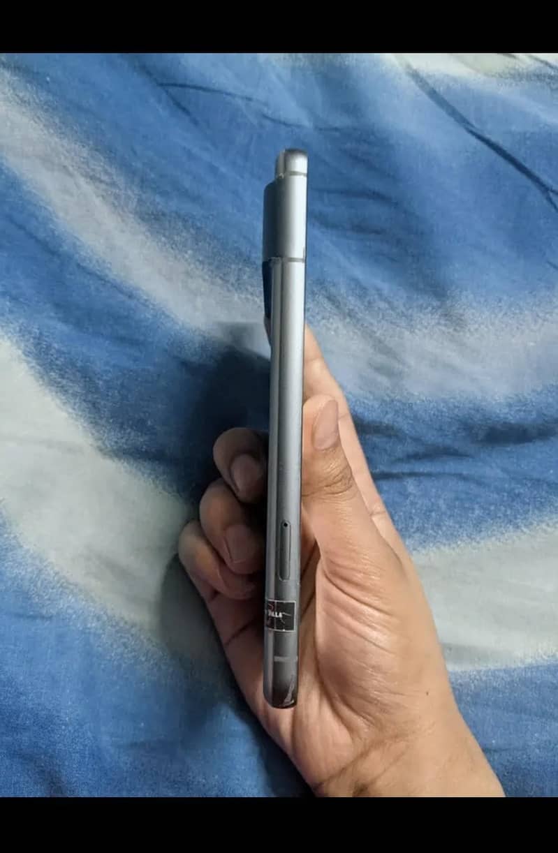 Google Pixel 8 1