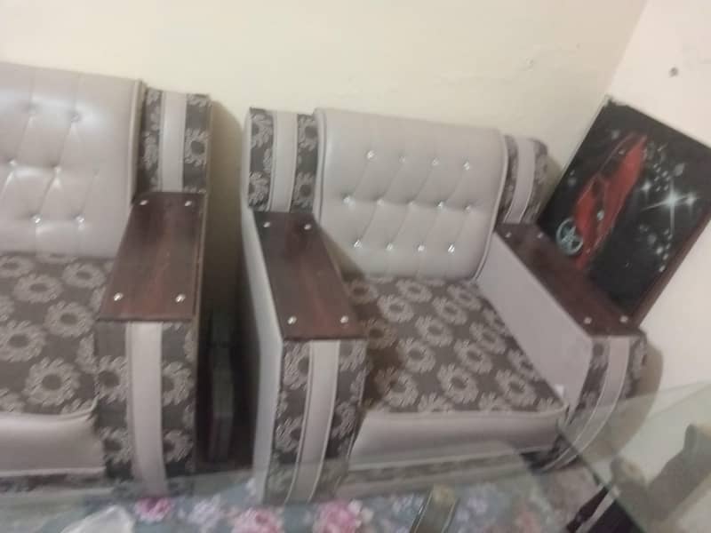 5 seater sofa 4