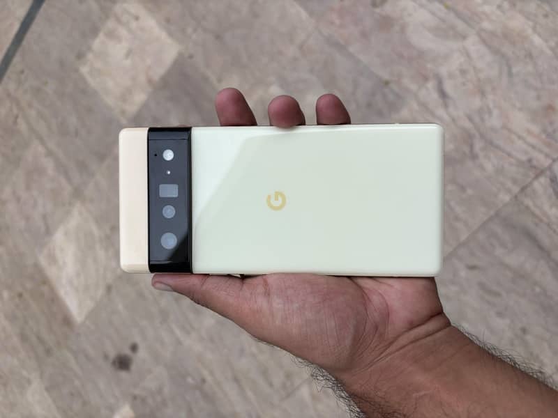 Google Pixel 6 Pro 2