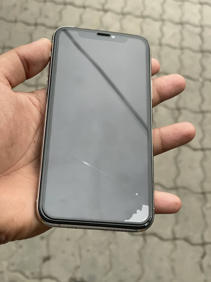 Apple iPhone 11 Pro 5