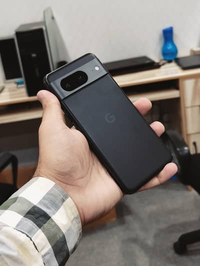 Google Pixel 8