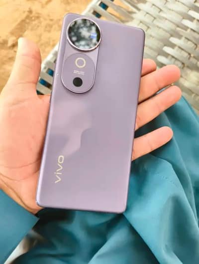 vivo v40