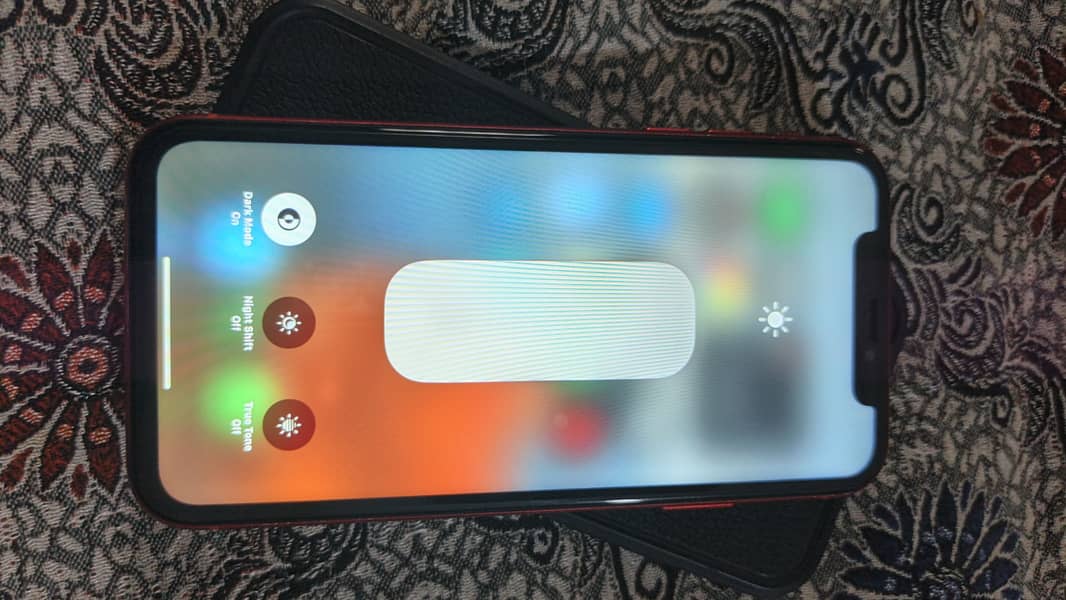 Apple iPhone XR 1
