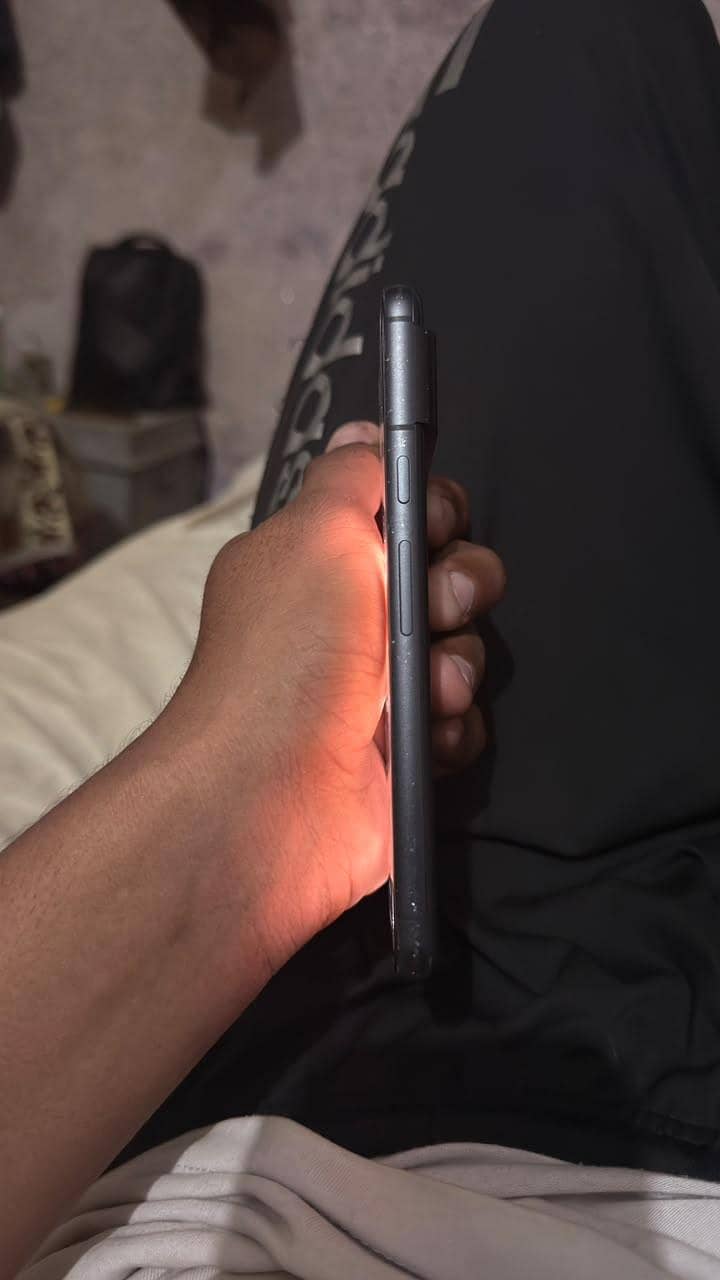 Google Pixel 8 1