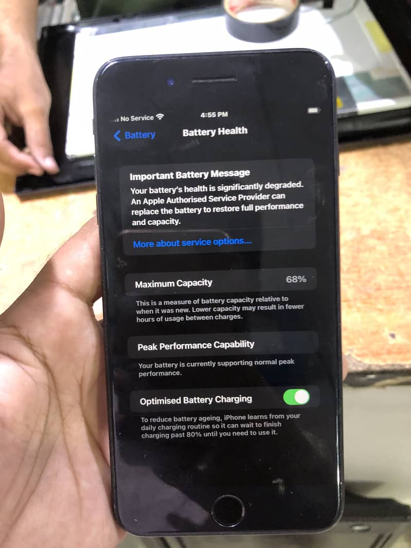 Apple iPhone 7 Plus 1