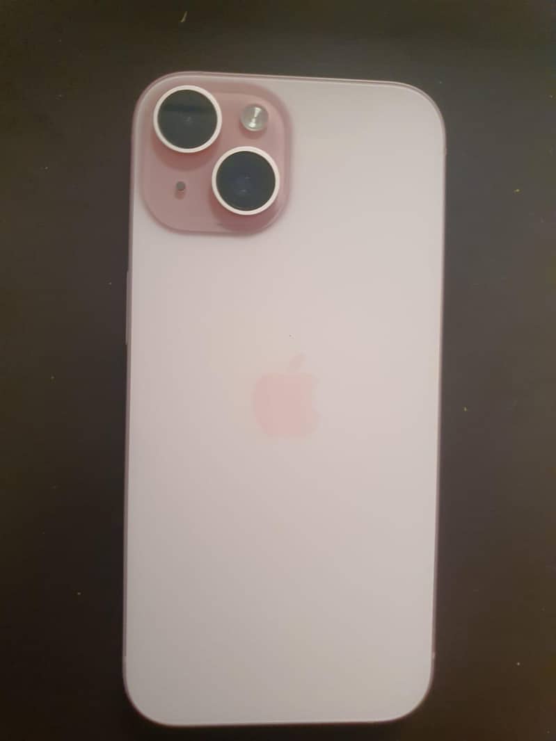 Apple iPhone 15 2