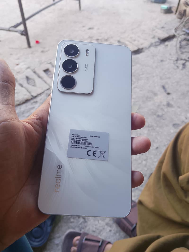 Realme C71 1