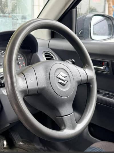 Suzuki Swift 2015