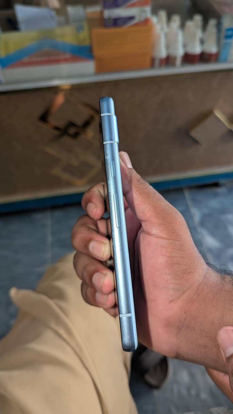 Google Pixel 7a 1