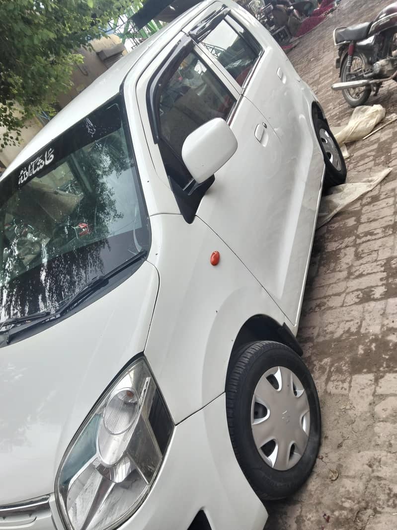 2017 Model hai Jiss Bhai ne leni hai wo Rabat kare OK 03004702574 6