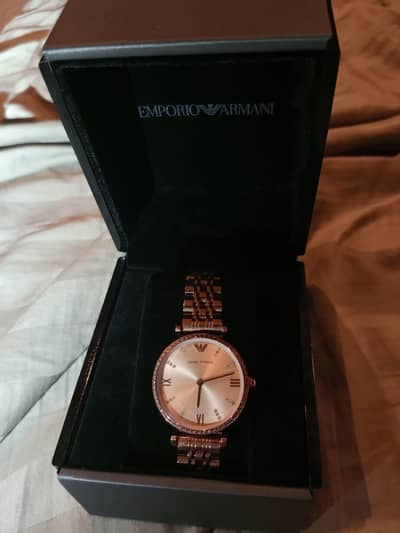 Original Emporio Armani golden rose Woman Watch for urgent sale