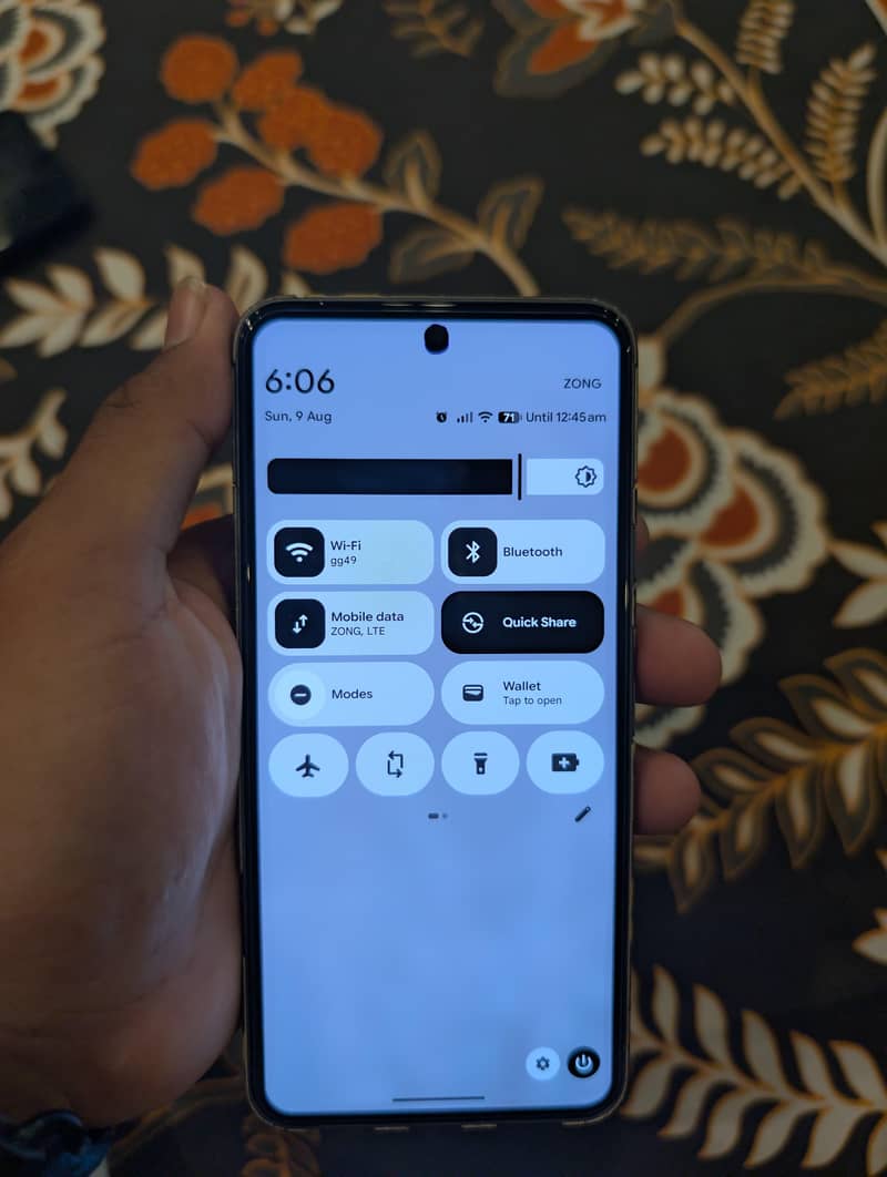 Google Pixel 8 1