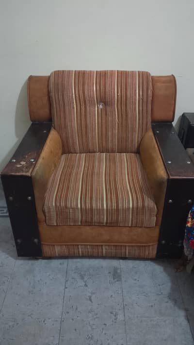 6 Seater Sofa very soft seats 03046851653