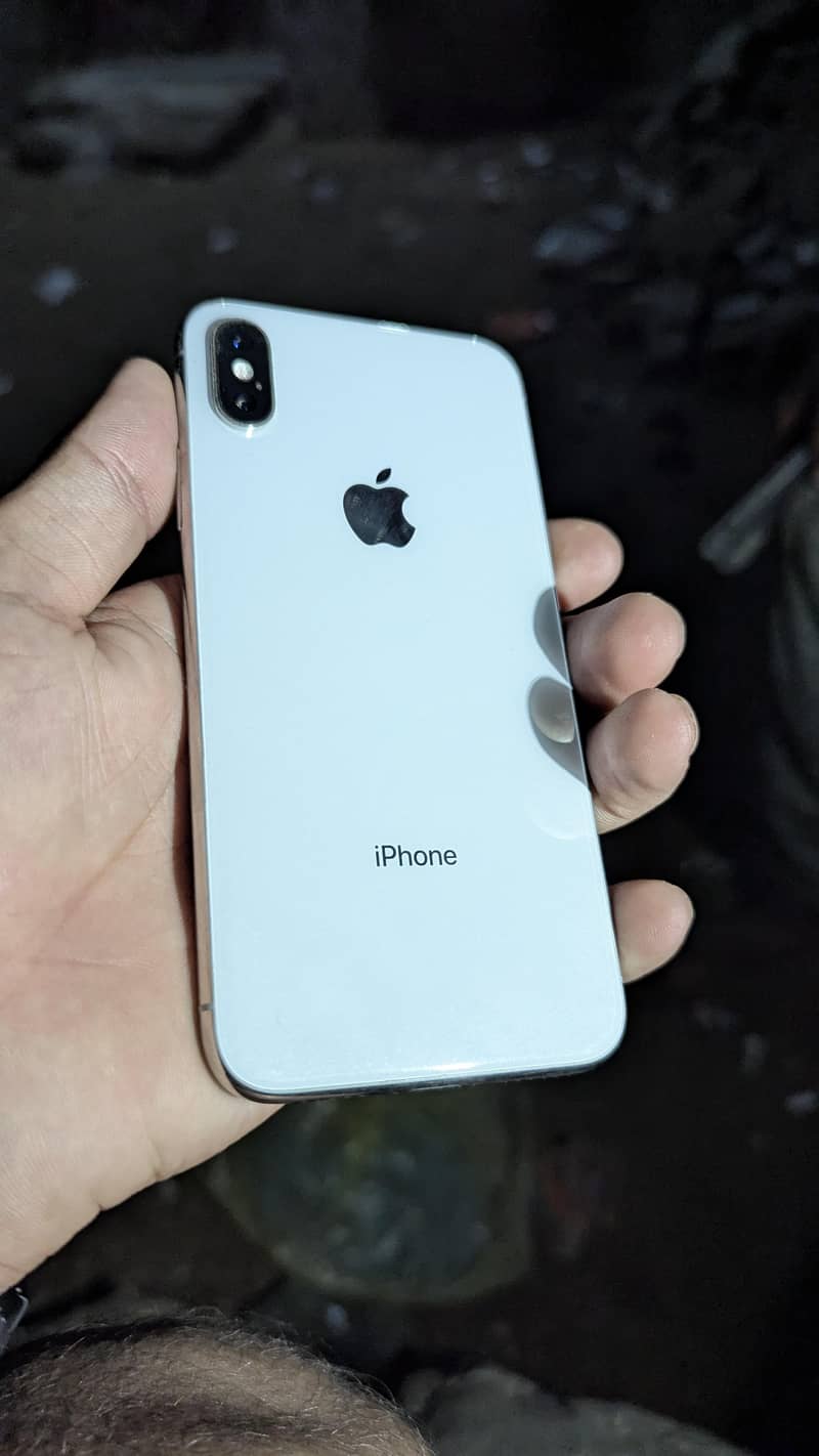 Apple iPhone X 1