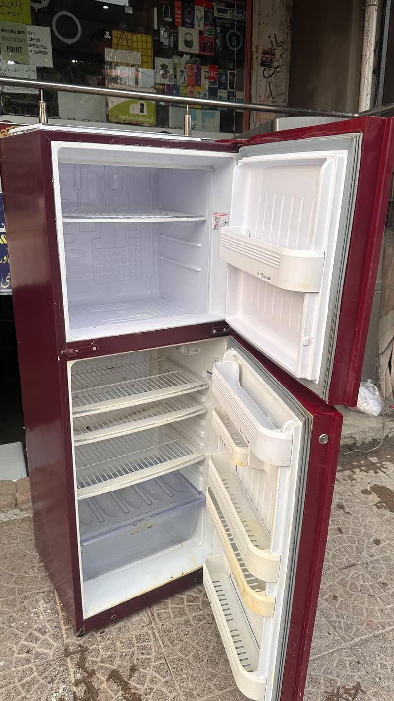 orient medium size fridge 2