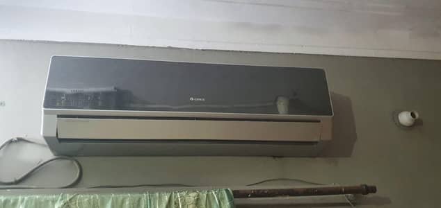 Gree 1.5 ton non-inverted A. C