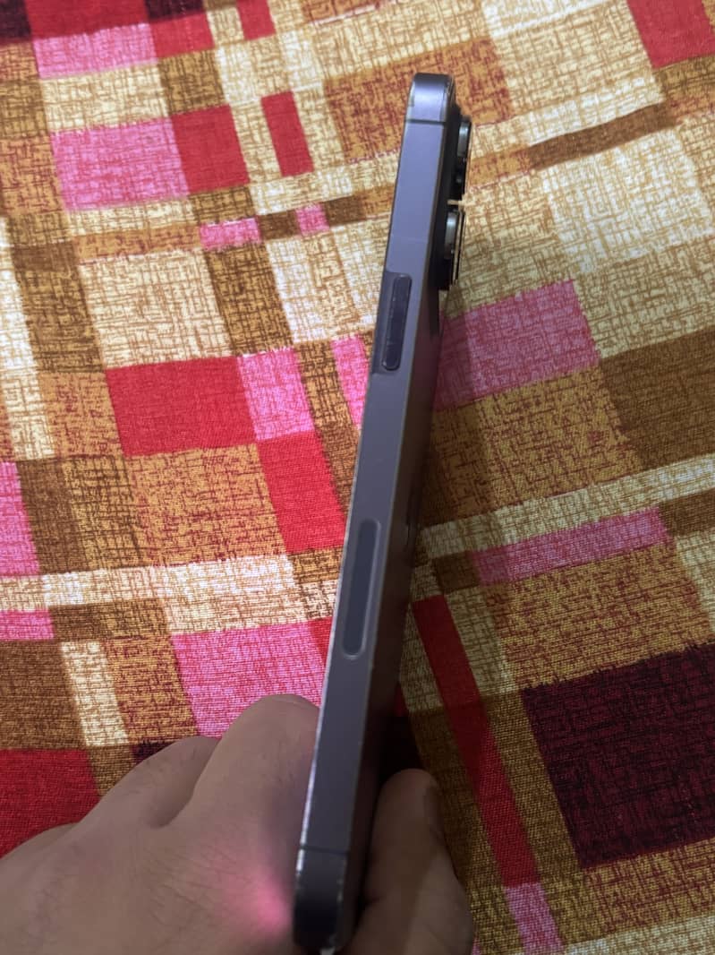 Apple iPhone 14 Pro Max 3