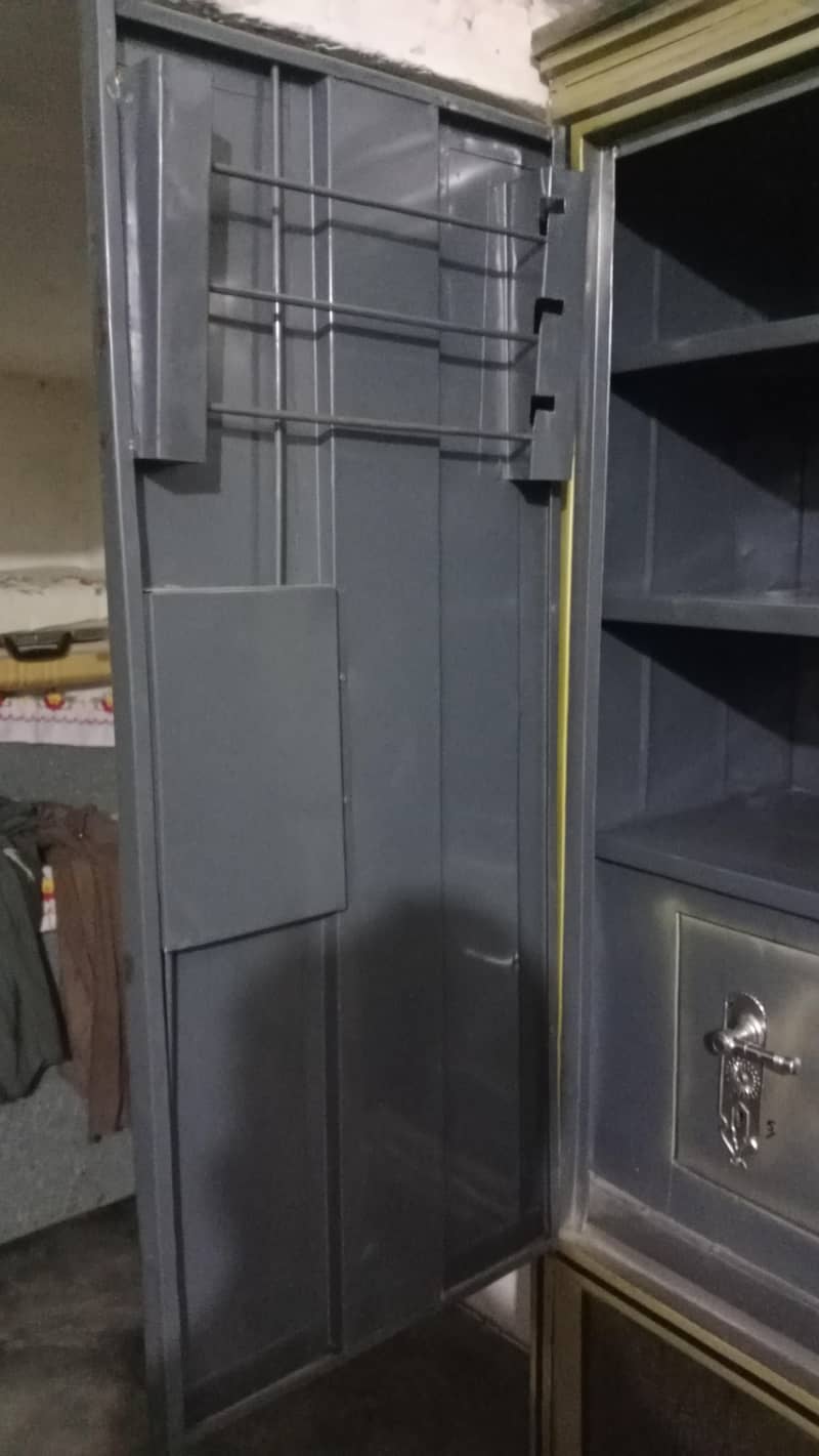 Iron Safe Almari 6