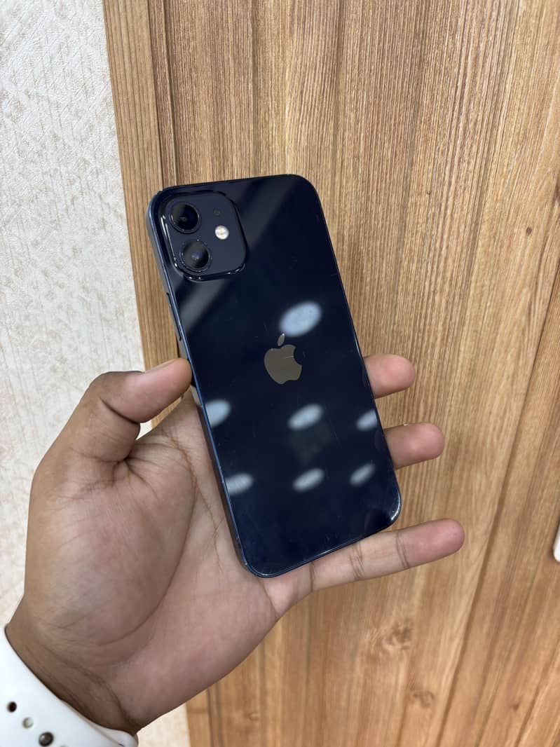 Apple iPhone 12 0