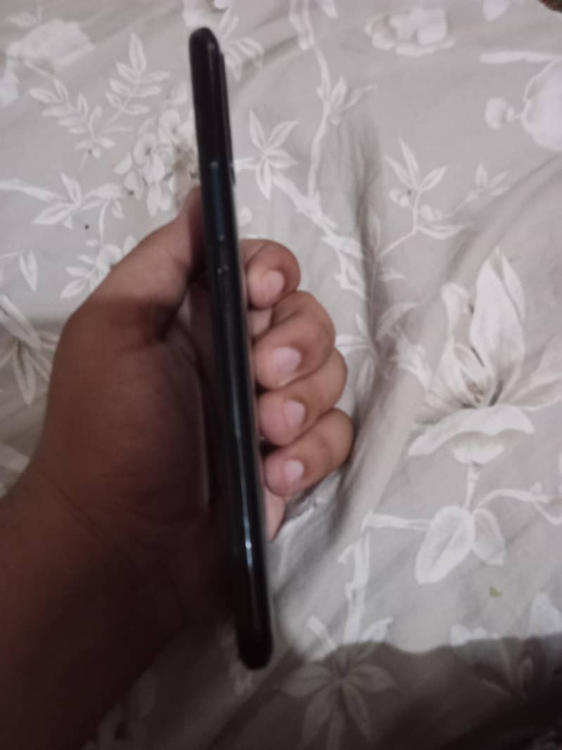 Infinix Hot 8 8