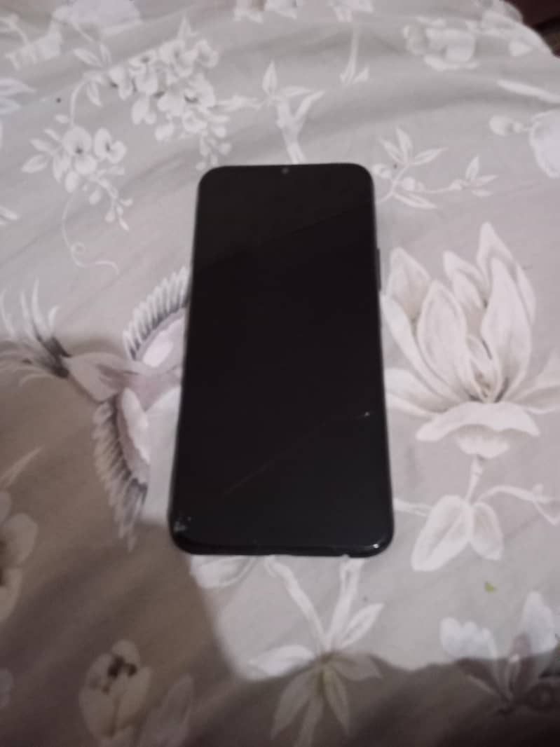 Infinix Hot 8 10