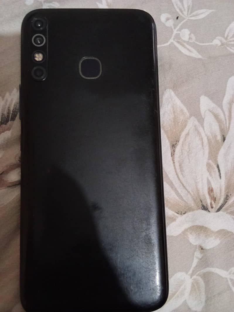 Infinix Hot 8 12
