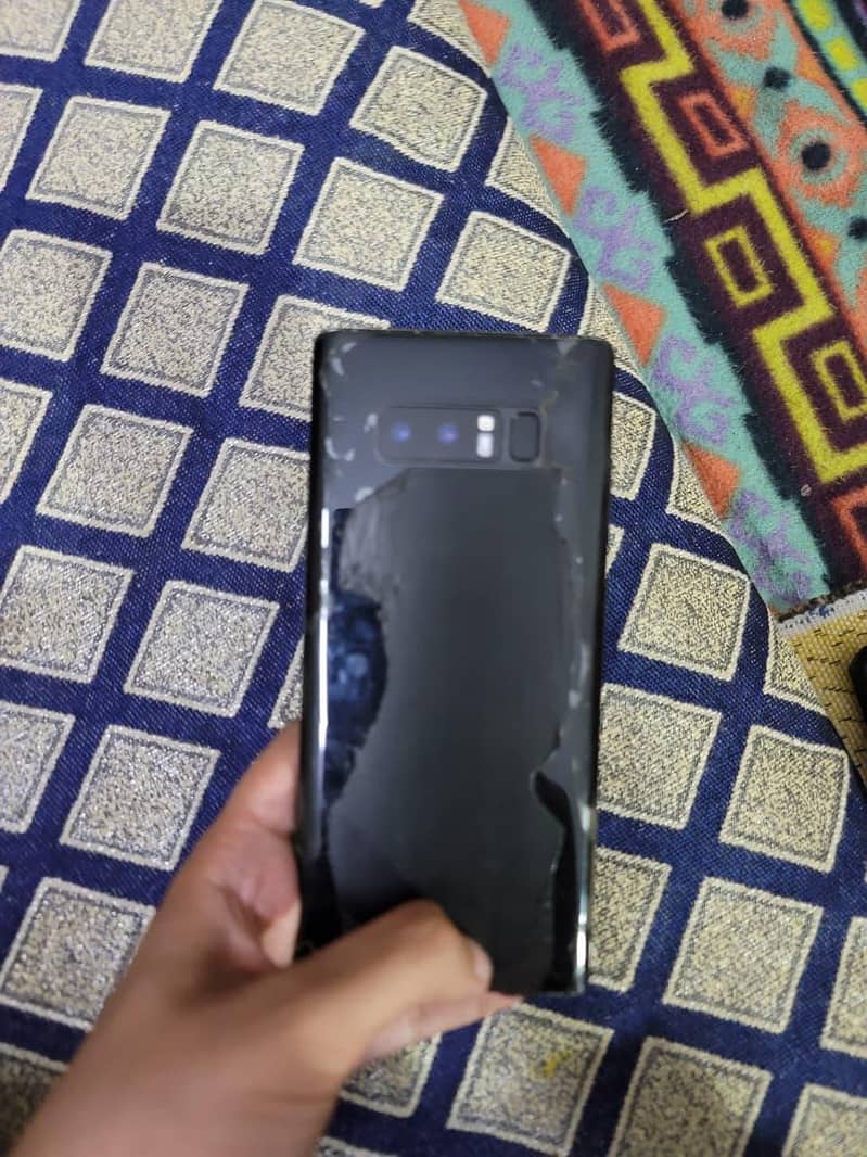 Samsung Mobile Note 8 1