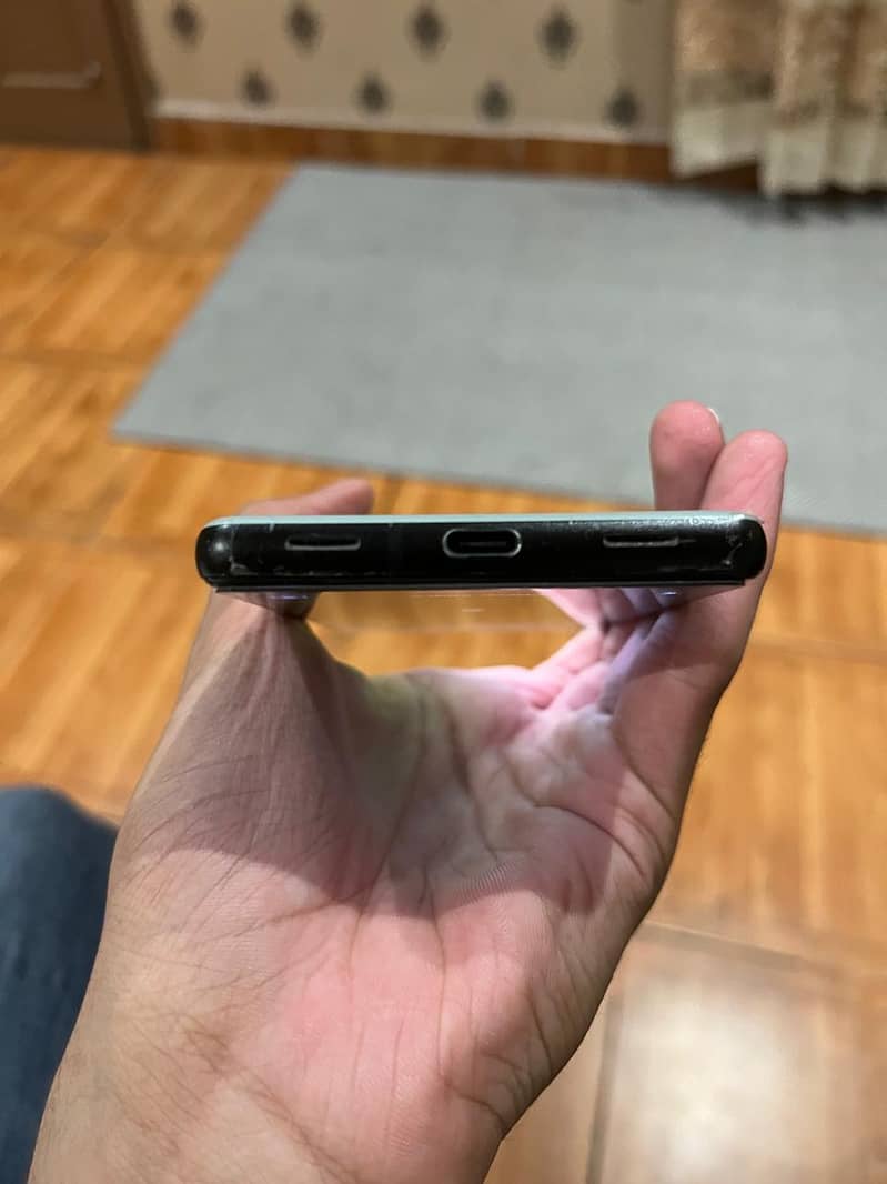 Google Pixel 6a 4