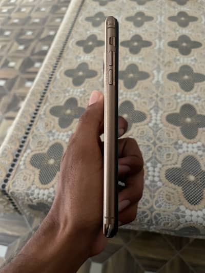 Apple iPhone 11 Pro Max jv