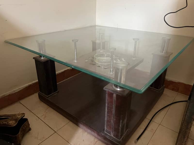Drawing room table 1