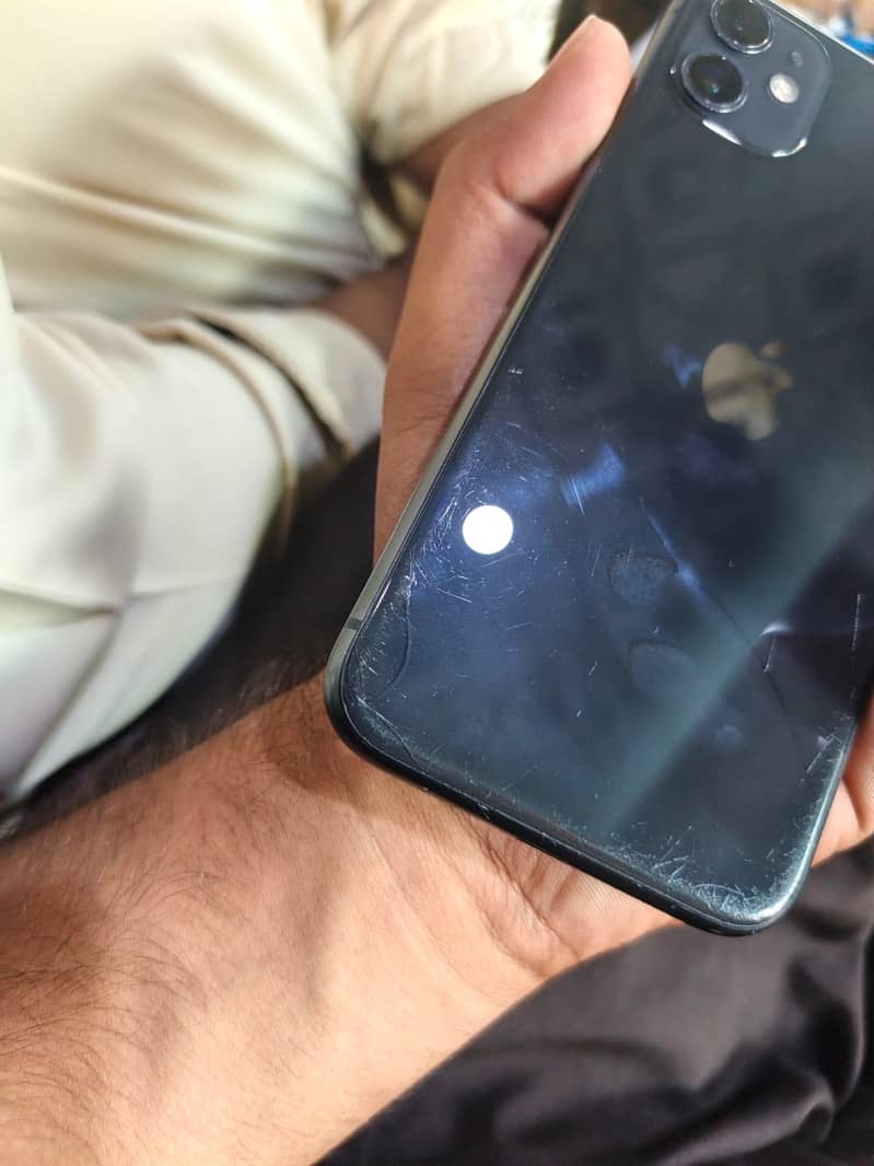 Apple iPhone 11 5