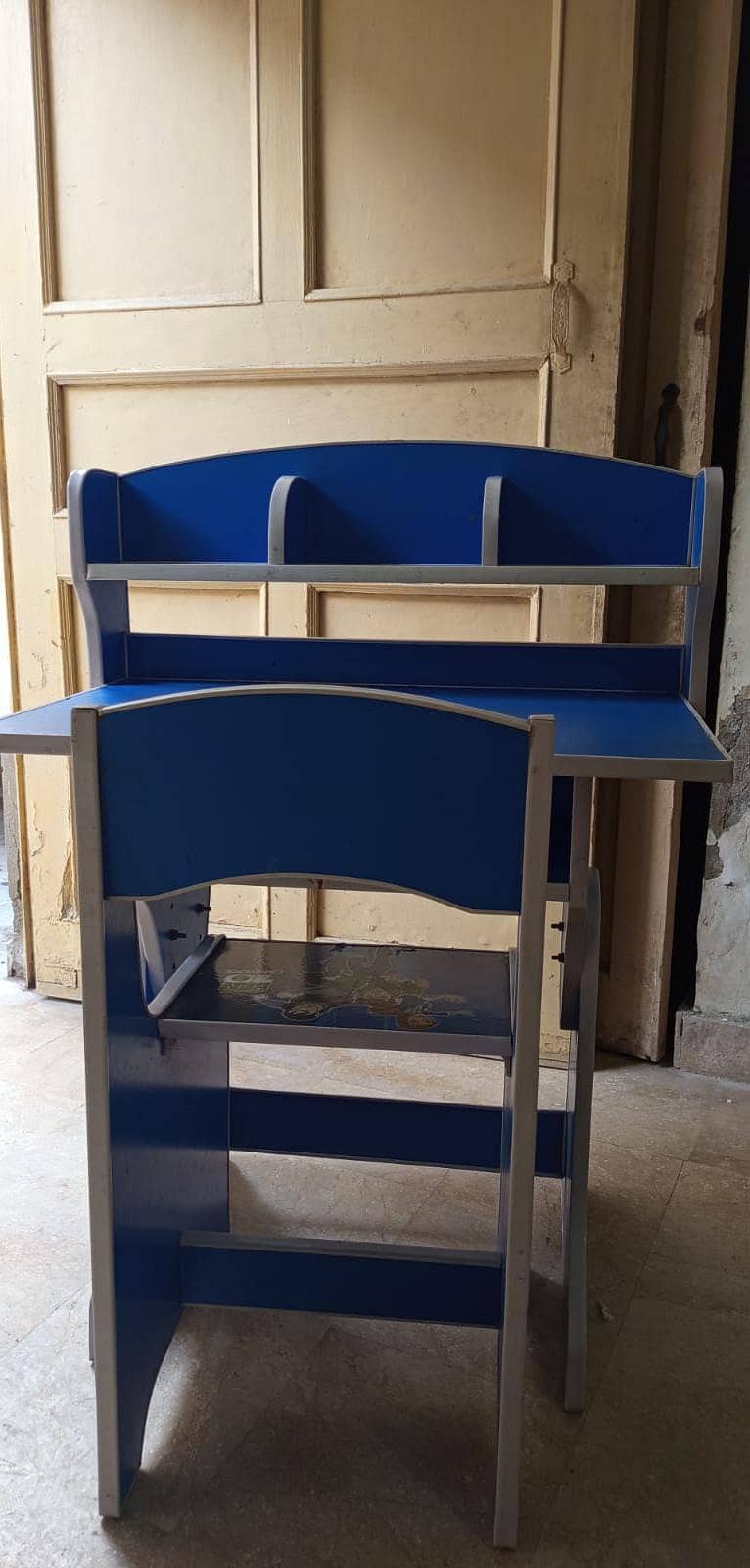 study table with chair 2