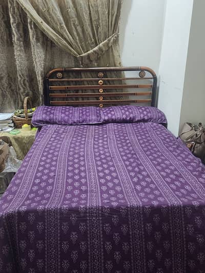 Single iron bed with mattress