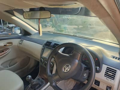 Toyota Corolla GLI 2013