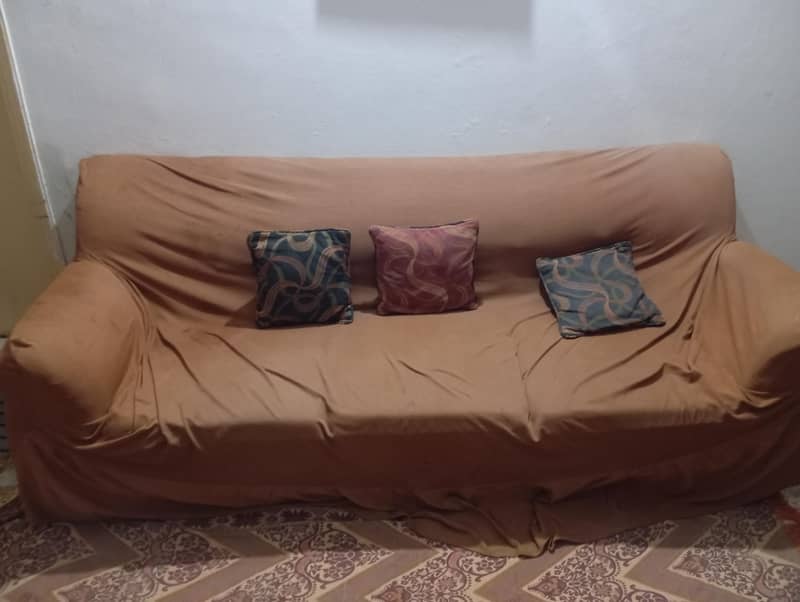 5 Seaters sofas 0