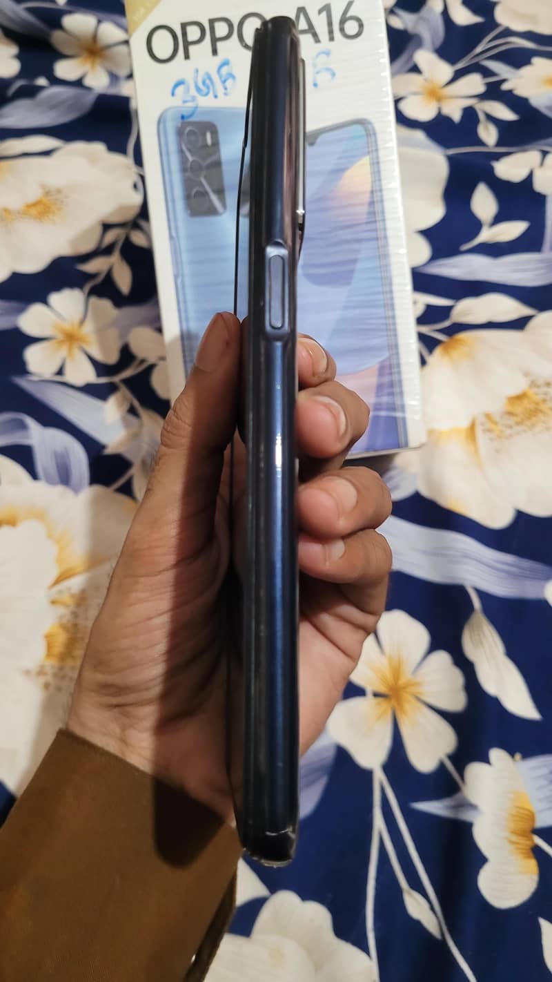 OPPO A16 3