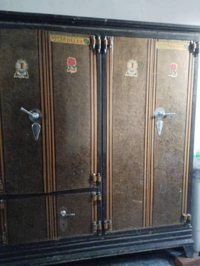seefalmari full saiz 4 door floor seel
