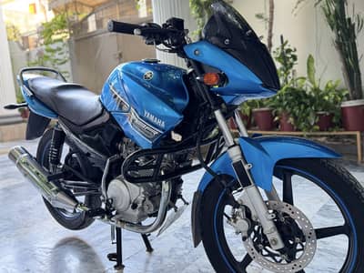Yamaha YBR 2016 Model