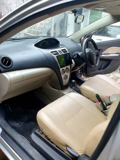 Toyota corolla Belta 2010