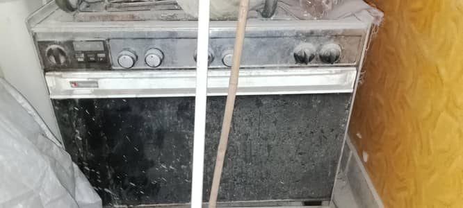 GAS OVEN FOR SALE