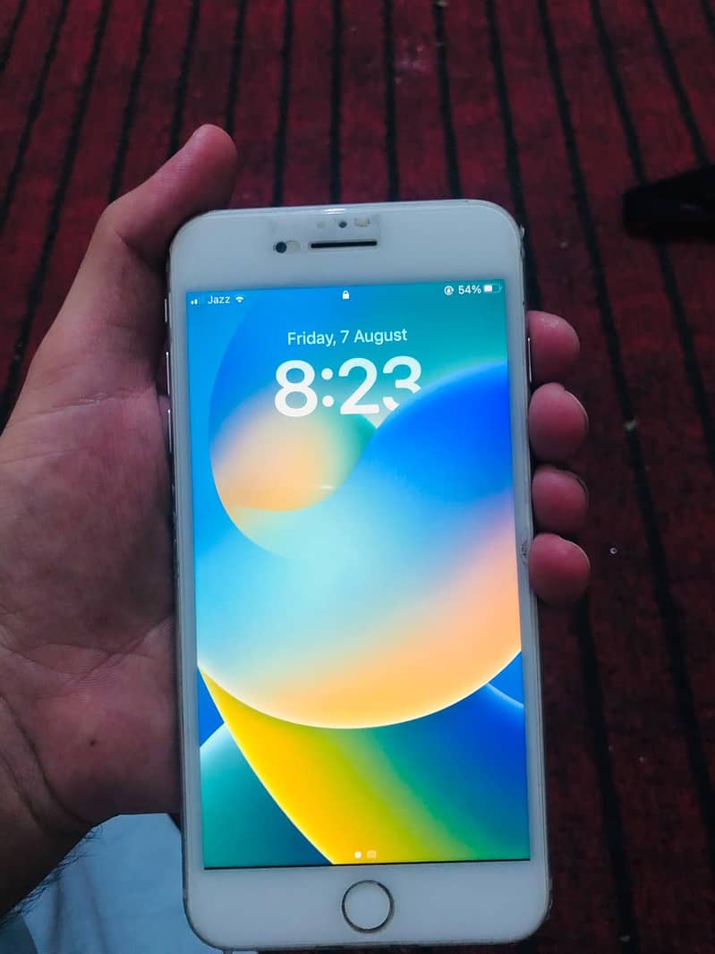 Apple iPhone 8 Plus 7