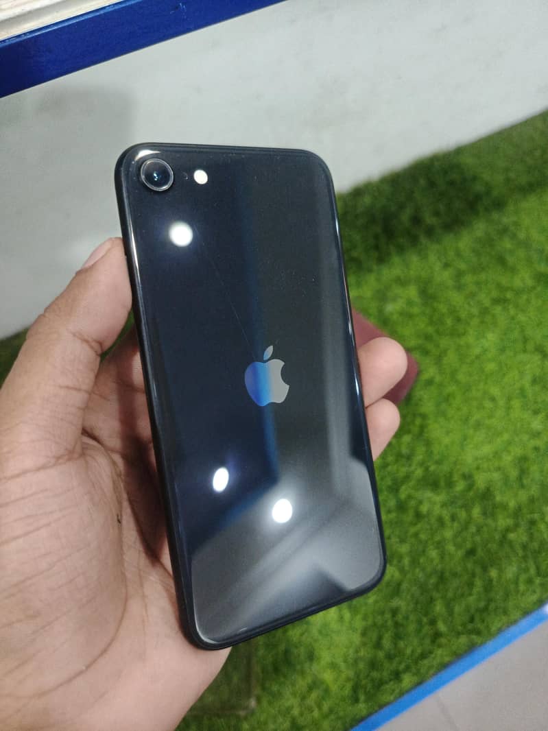 Apple iPhone SE 2
