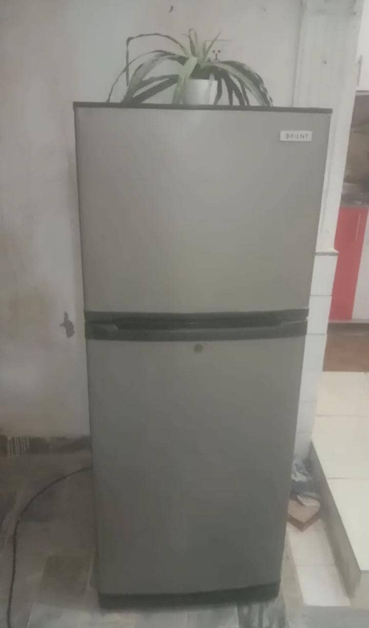 orient refrigerator medium 0