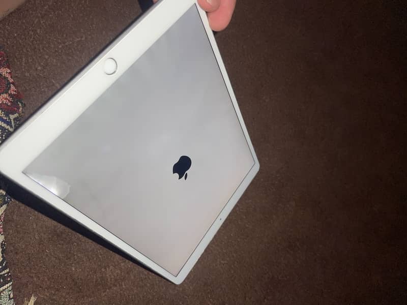 Ipad Air (3rd generation) 4