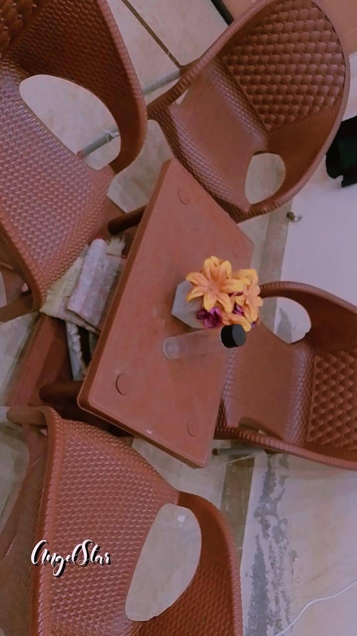 Table and chairs 1