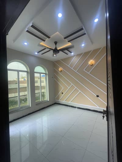 3 marla studio Appartment Available For Rent